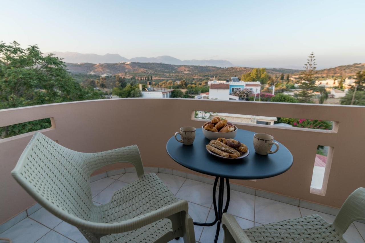Filia Apartments Pitsidia Dış mekan fotoğraf