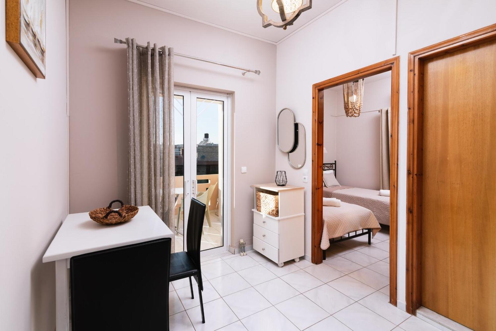 Filia Apartments Pitsidia Dış mekan fotoğraf